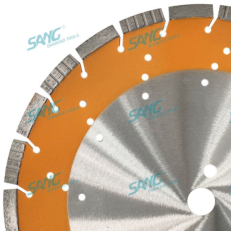 Lama da sega a diamante segmentata da 14 pollici da 350 mm per sega a diamante per il calcestruzzo di rinforzo per rinforzare il calcestruzzo