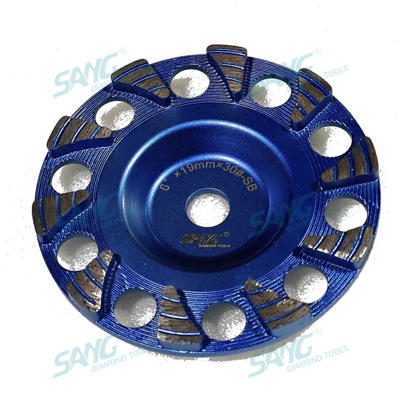 Strumenti abrasivi del pavimento in cemento da 6 pollici da 150 mm a tazza per caduta lacrima per macinazione rapida